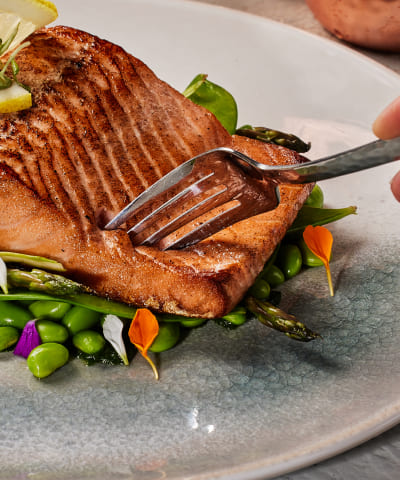 MOWI Hot-Smoked Salmon Portion